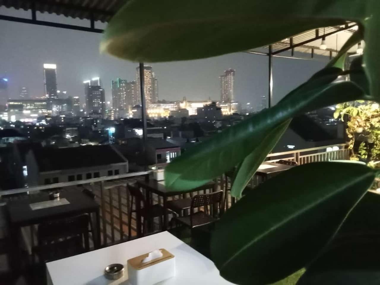 Hotel Multi 88 Syariah Yakarta Exterior foto