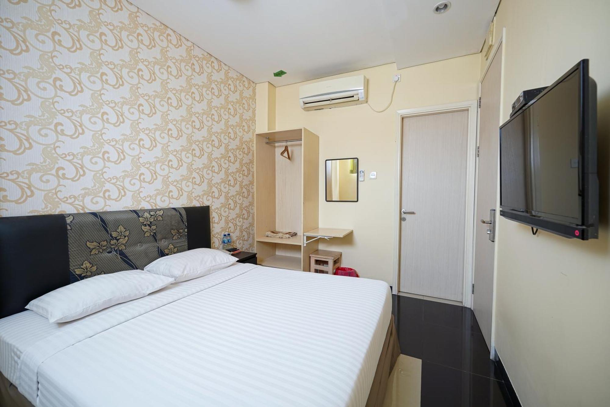 Hotel Multi 88 Syariah Yakarta Exterior foto